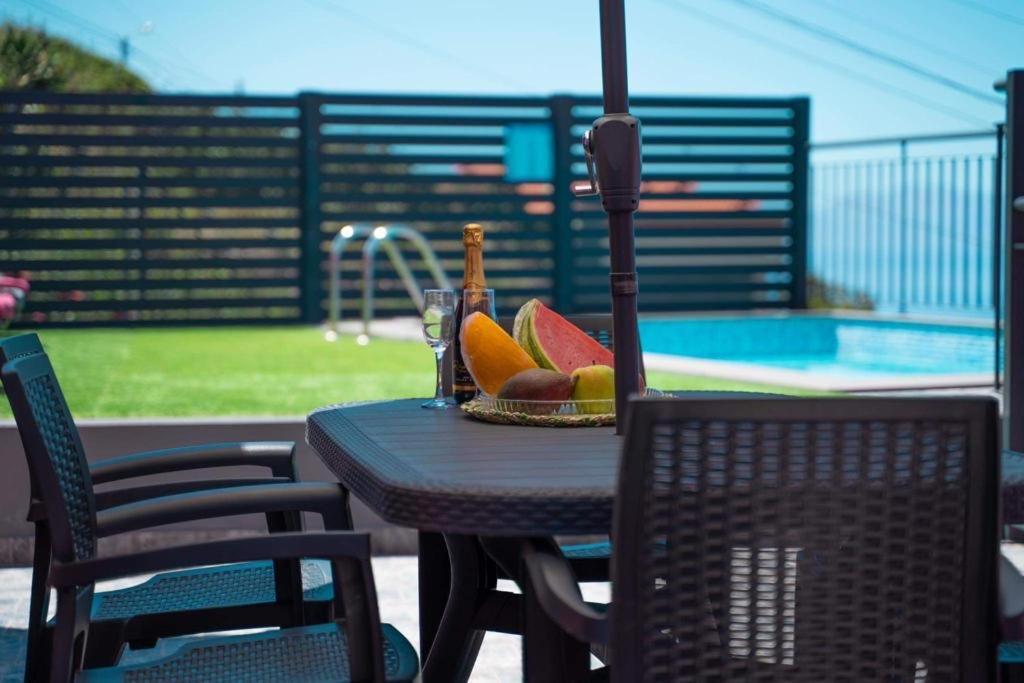 Villa Rosa With Private Pool By Hr Madeira Ribeira Brava Exteriör bild